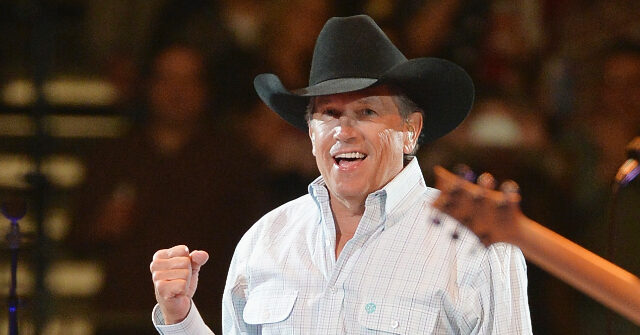 Watch: Country Music Star George Strait Performs ‘Trump Dance’ During Las Vegas Concert